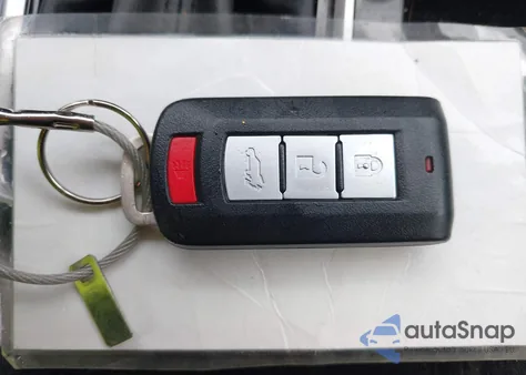 2024 Mitsubishi Eclipse Cross Se S-Awc/Sel S-Awc z USA, uszkodzony, nr VIN JA4ATWAA5RZ067976